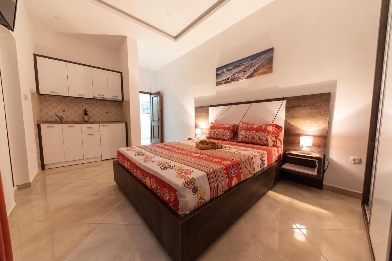 Apartments Villa Egzon Ulcinj Eksteriør bilde