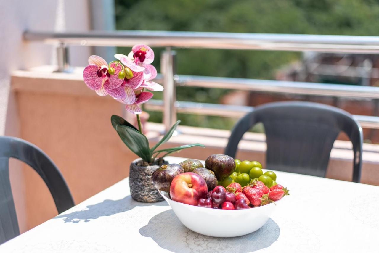 Apartments Villa Egzon Ulcinj Eksteriør bilde