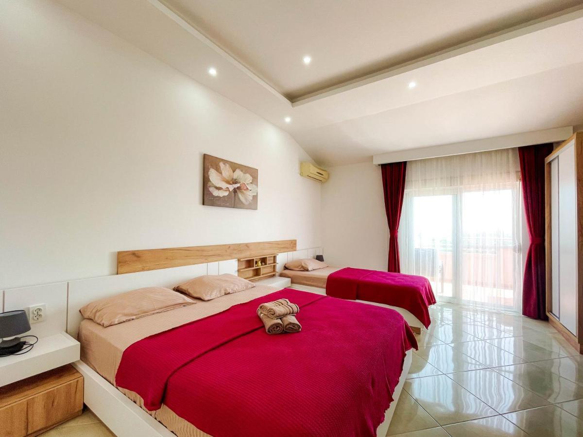 Apartments Villa Egzon Ulcinj Eksteriør bilde